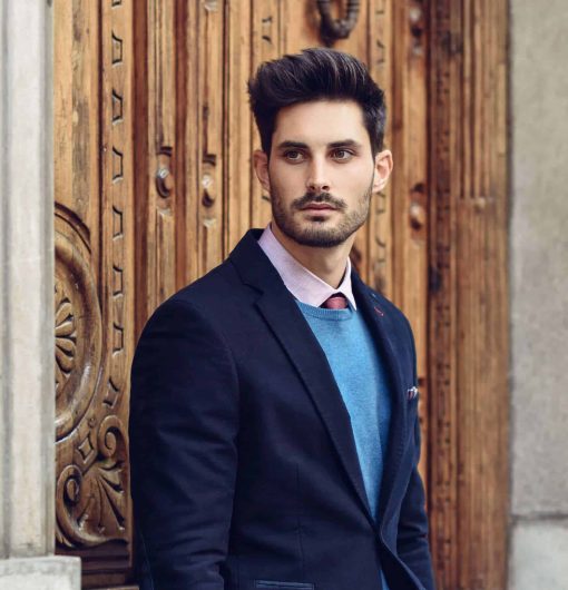 attractive-man-wearing-british-elegant-suit-in-the-XVHZ94C-2.jpg